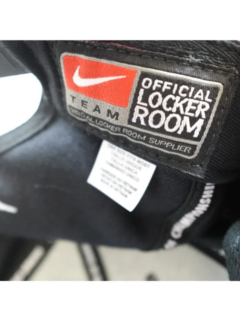 Nike check photos